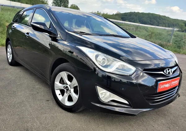 hyundai Hyundai i40 cena 33700 przebieg: 237000, rok produkcji 2011 z Suwałki